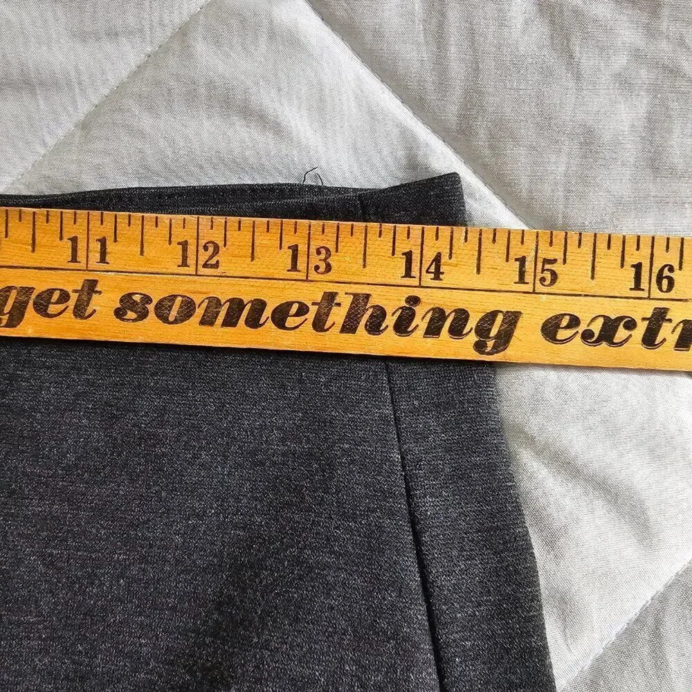 EUC VINCE CAMUTO DARK GREY FITTED PENCIL SKIRT SIZE SMALL